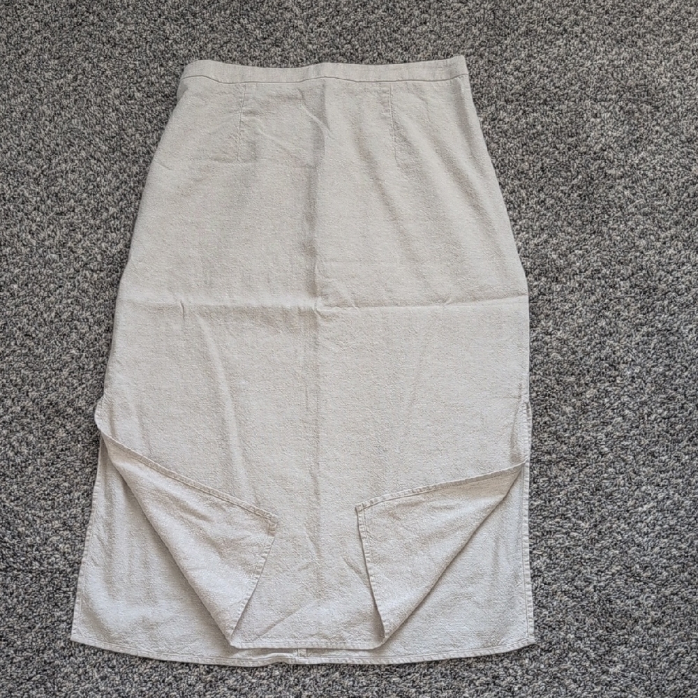 Old Navy Cream Pencil Skirt